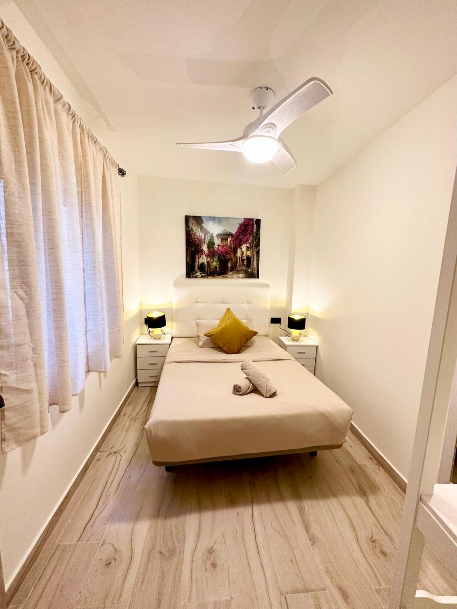 La Reina Apartment By The Sea 알리칸테 외부 사진